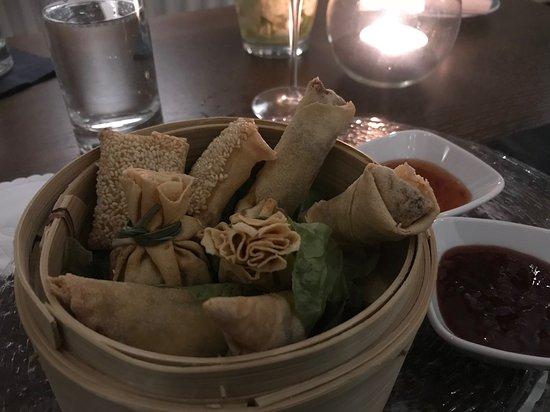 Kakadu Cafe Lounge & Bar