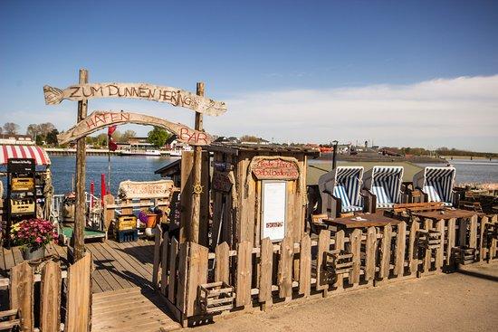 Hafenbar zum dunnen Hering