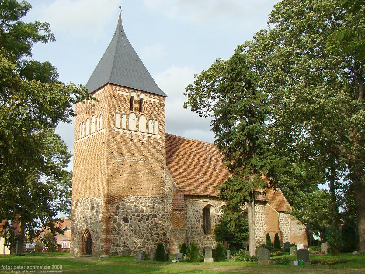 Dorfkirche Zettemin