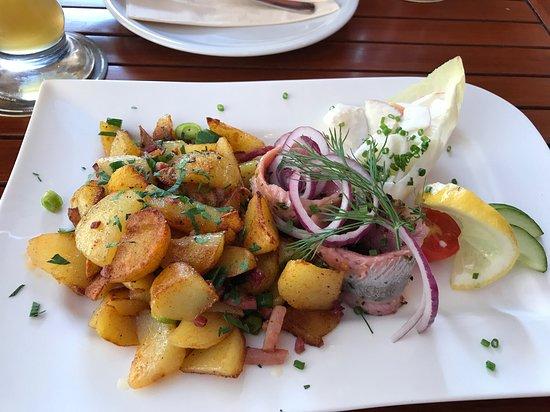 U-Nautic Restaurant & Pension