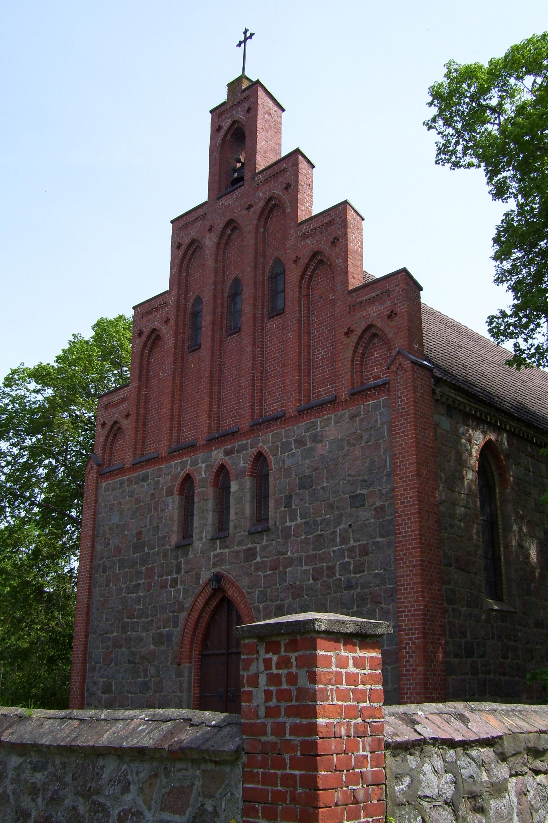 Kirche Kölzin