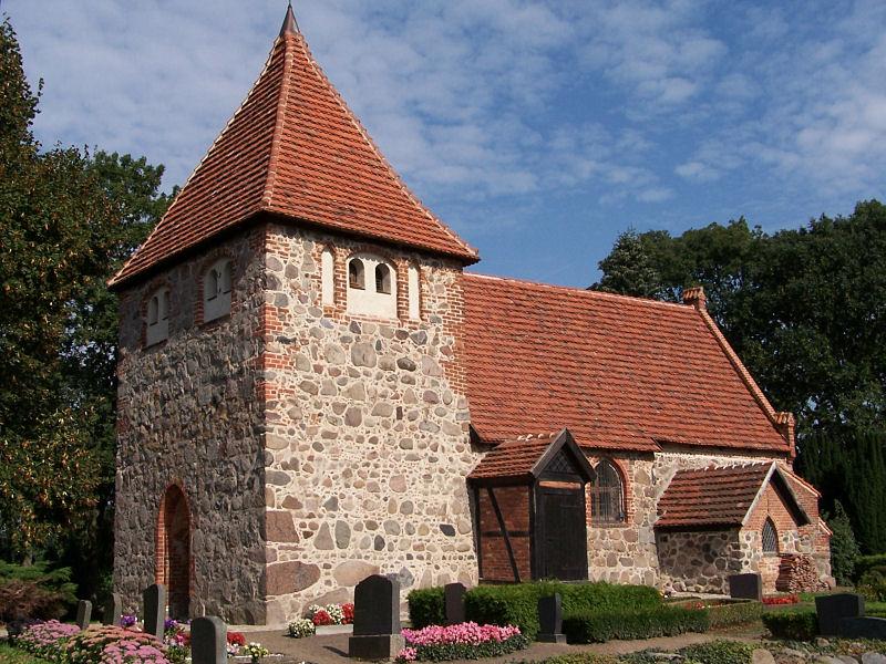 Feldsteinkirche Laase